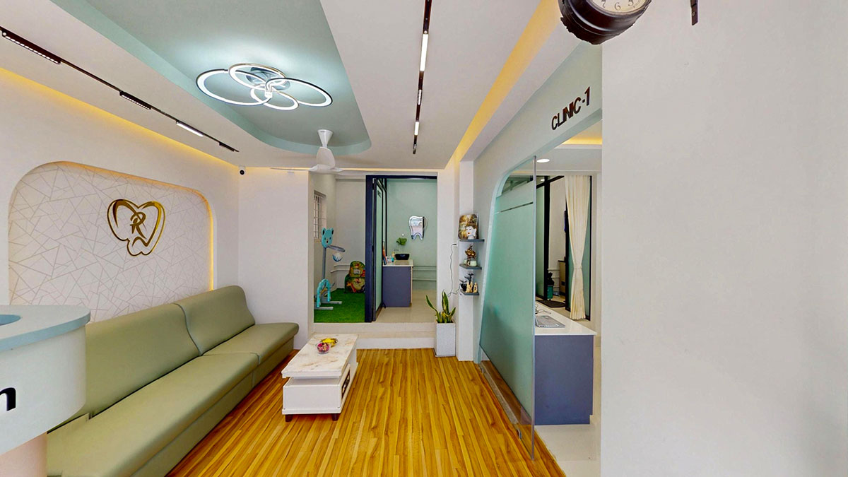 Dedicated kids play area in the waiting room